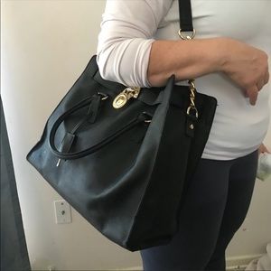 Authentic Large Michael Kors Bag